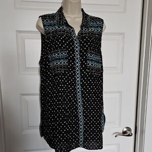 Stylish Black Sleeveless Blouse with Blue Accents